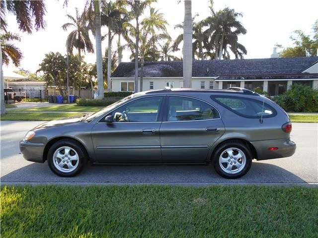 2004 Ford Taurus 3rd Gen - Image 7 of 12