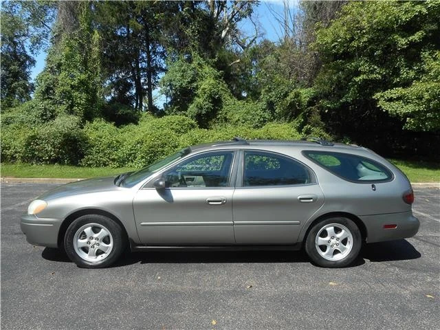 2004 Ford Taurus 4th Gen - Image 8 of 12