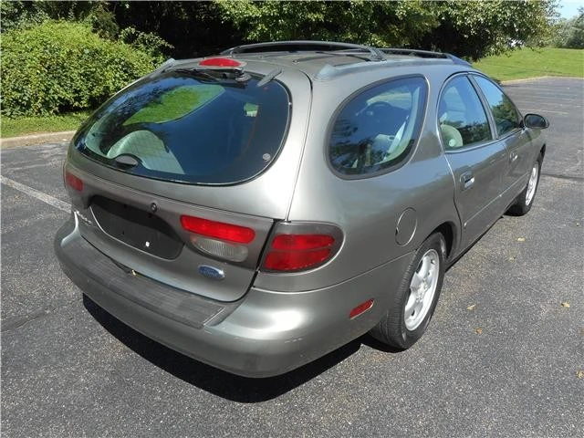2004 Ford Taurus 4th Gen - Image 3 of 12