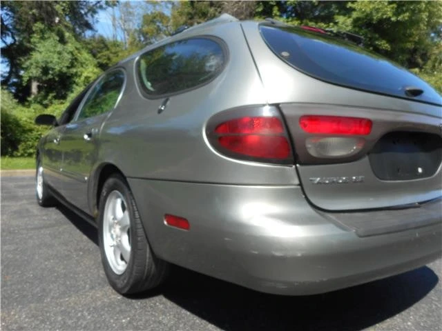 2004 Ford Taurus 4th Gen - Image 6 of 12