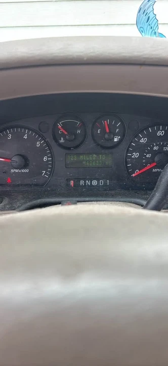 2004 Ford Taurus 4th Gen - Image 2 of 5