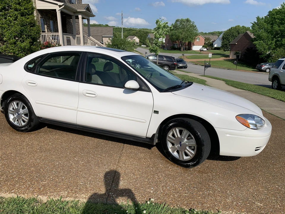 2004 Ford Taurus 4th Gen - Image 28 of 31