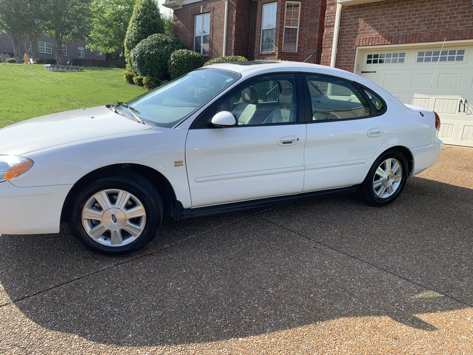 2004 Ford Taurus 4th Gen - Image 12 of 31