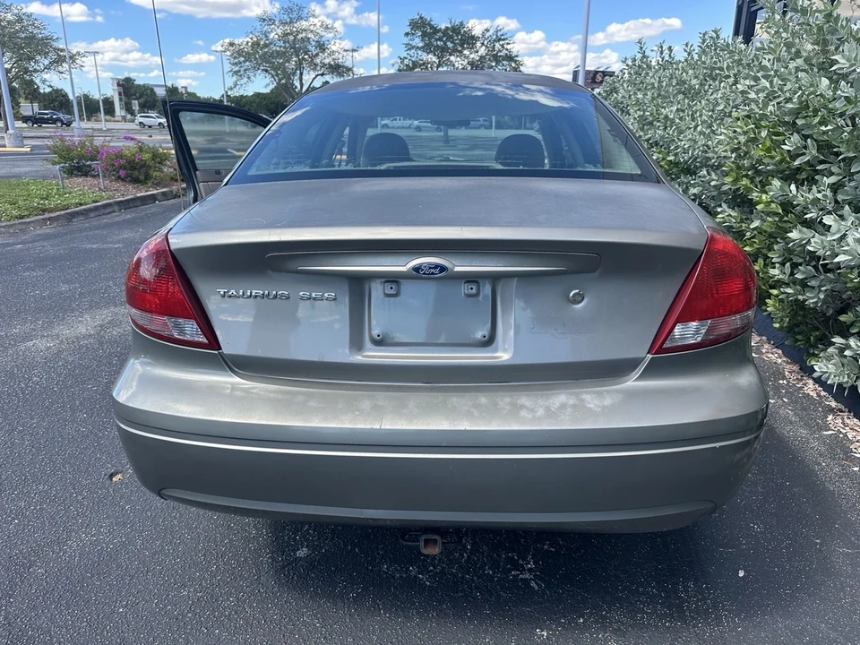 2004 Ford Taurus 4th Gen - Image 6 of 20