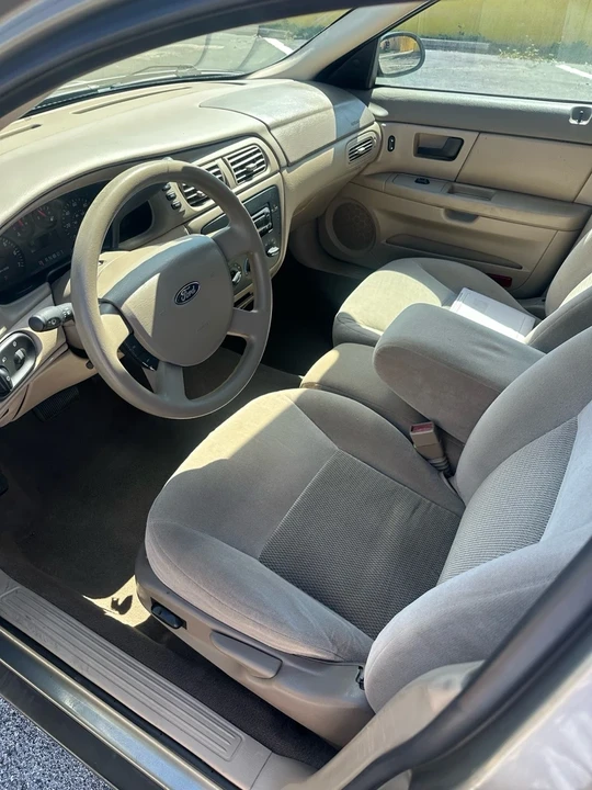 2004 Ford Taurus 4th Gen - Image 20 of 20
