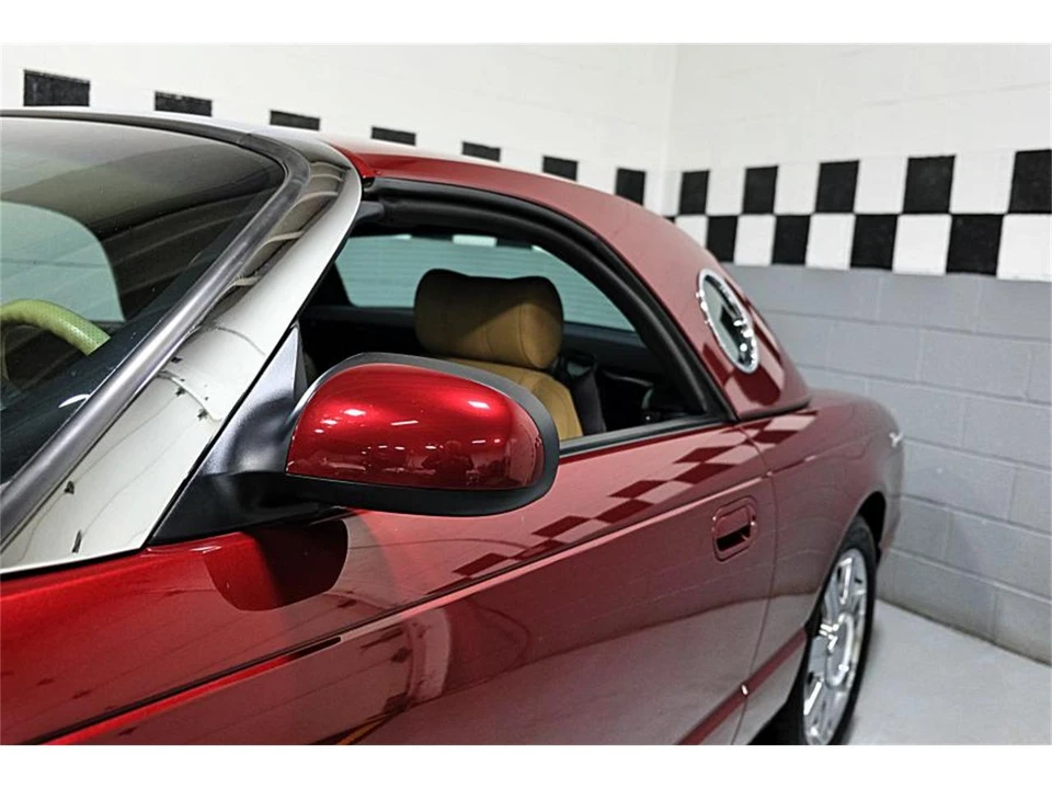 2004 Ford Thunderbird 11th Gen - Image 3 of 31
