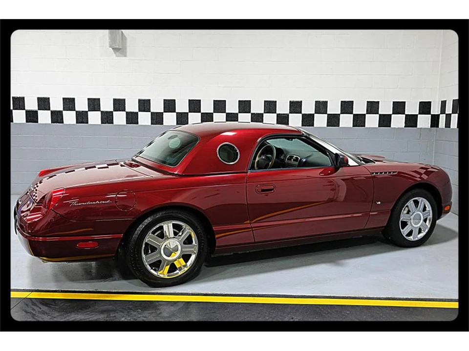 2004 Ford Thunderbird 11th Gen - Image 5 of 31