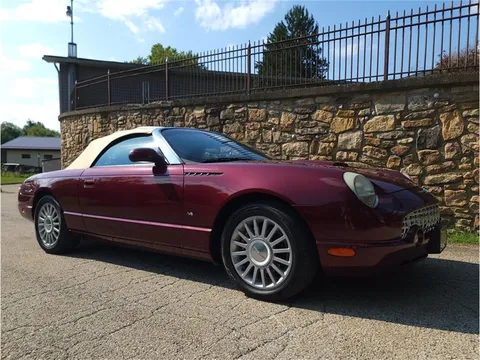 2004 Ford Thunderbird