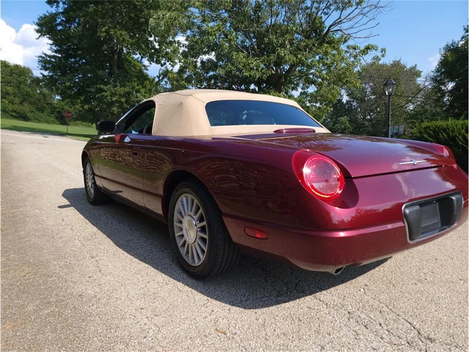 2004 Ford Thunderbird 11th Gen - Image 6 of 23