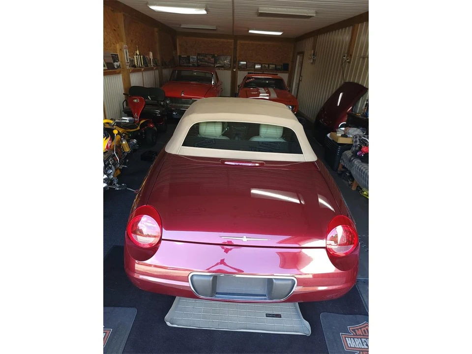 2004 Ford Thunderbird 11th Gen - Image 23 of 23