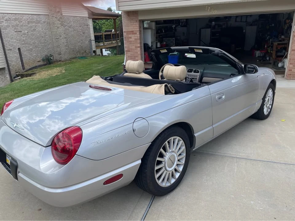 2004 Ford Thunderbird 11th Gen - Image 7 of 20