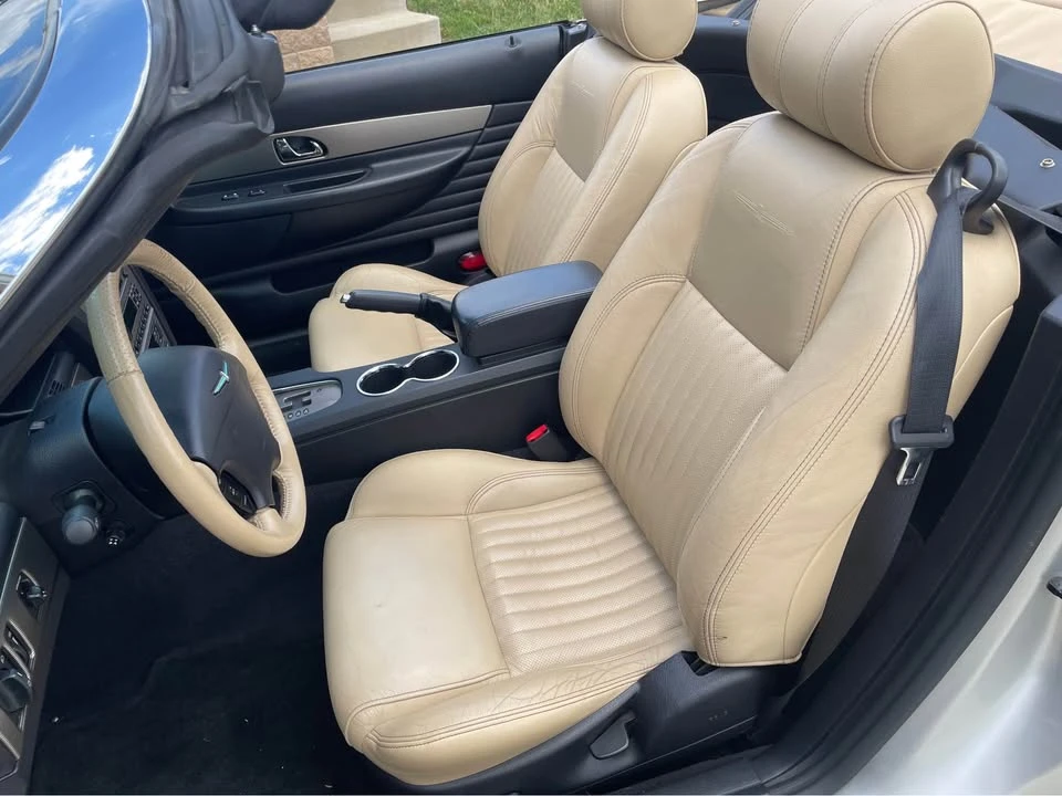 2004 Ford Thunderbird 11th Gen - Image 9 of 20