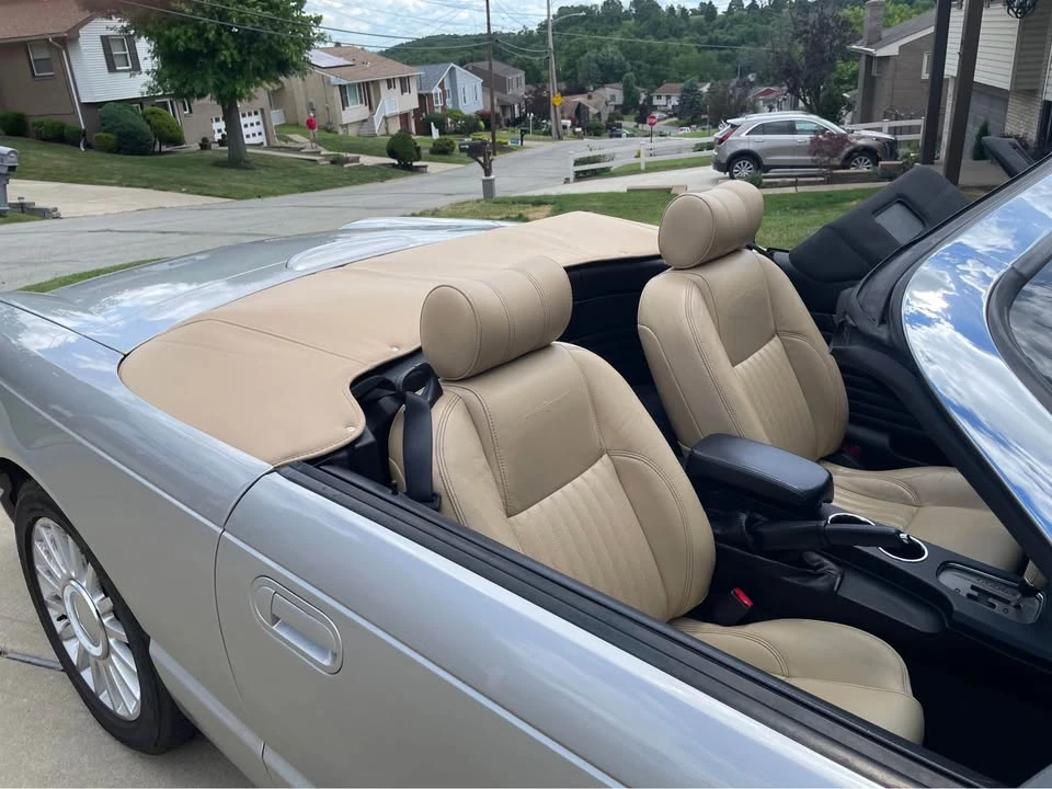 2004 Ford Thunderbird 11th Gen - Image 17 of 20