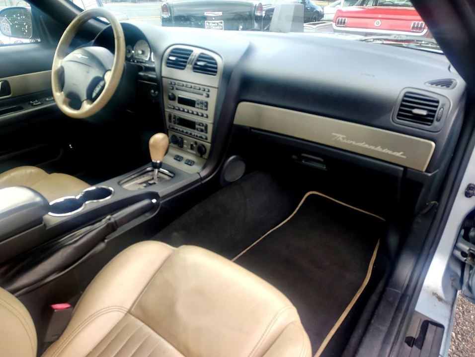 2004 Ford Thunderbird 11th Gen - Image 13 of 28