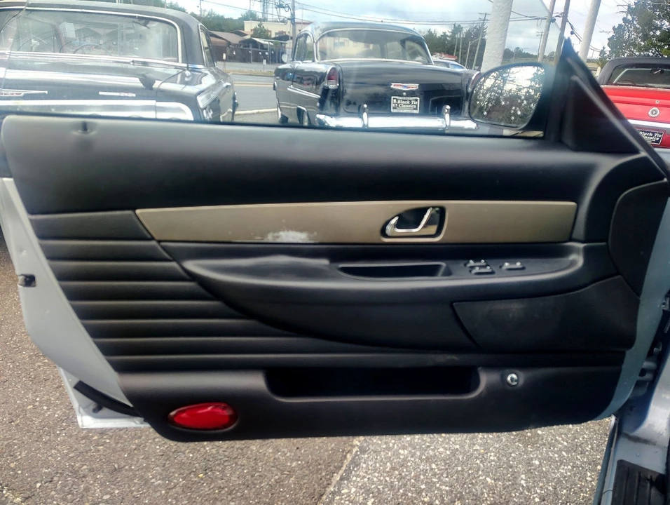 2004 Ford Thunderbird 11th Gen - Image 10 of 28