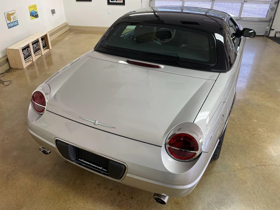 2004 Ford Thunderbird 11th Gen - Image 4 of 31