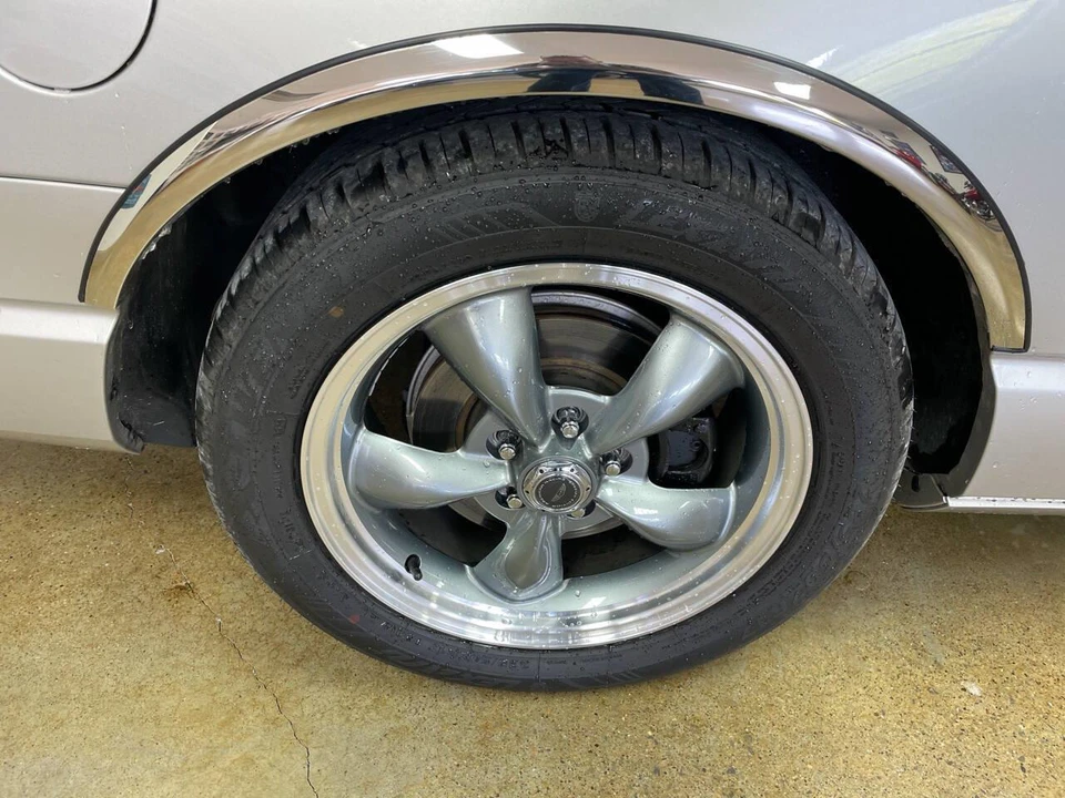 2004 Ford Thunderbird 11th Gen - Image 8 of 31