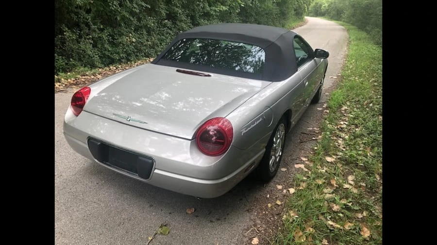 2004 Ford Thunderbird 11th Gen - Image 7 of 8