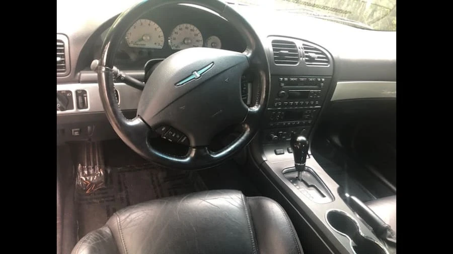 2004 Ford Thunderbird 11th Gen - Image 4 of 8