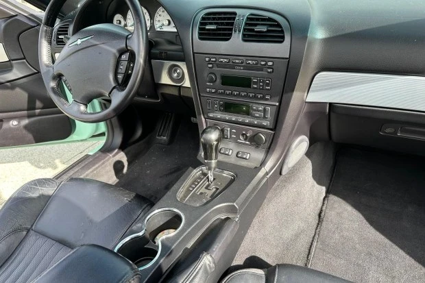 2004 Ford Thunderbird 11th Gen - Image 5 of 8