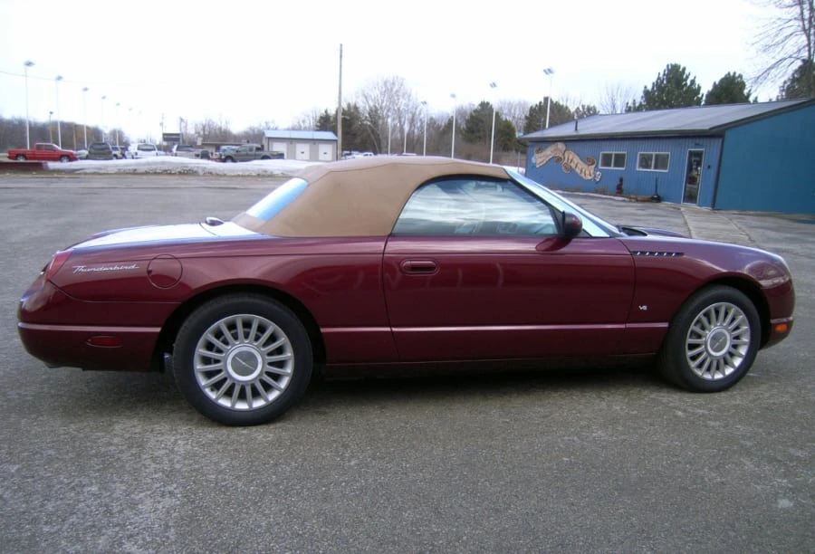 2004 Ford Thunderbird 11th Gen - Image 2 of 8