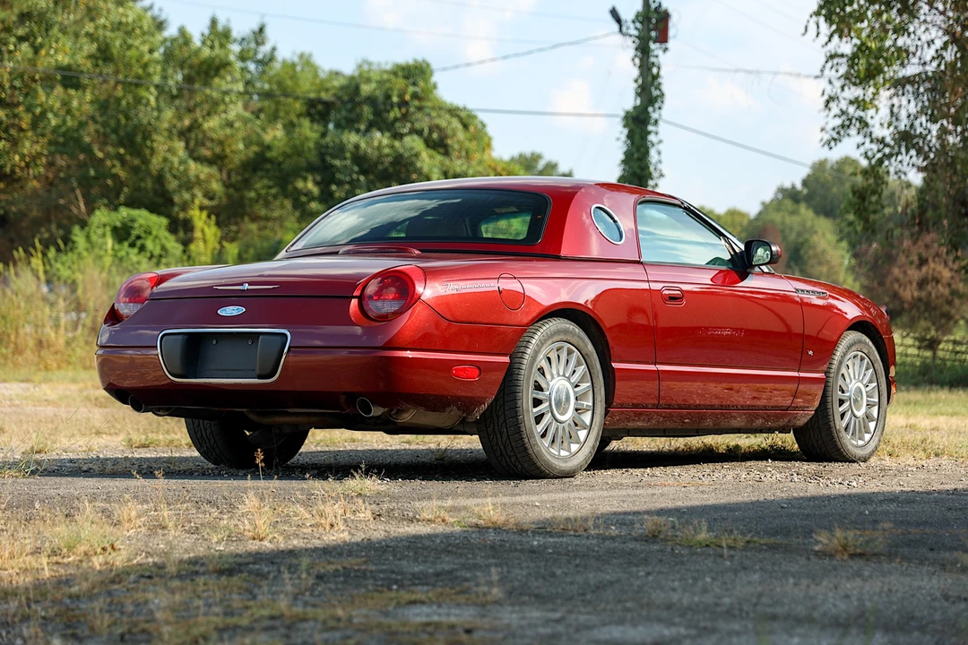 2004 Ford Thunderbird 11th Gen - Image 8 of 31