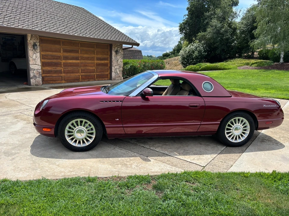 2004 Ford Thunderbird 11th Gen - Image 7 of 16