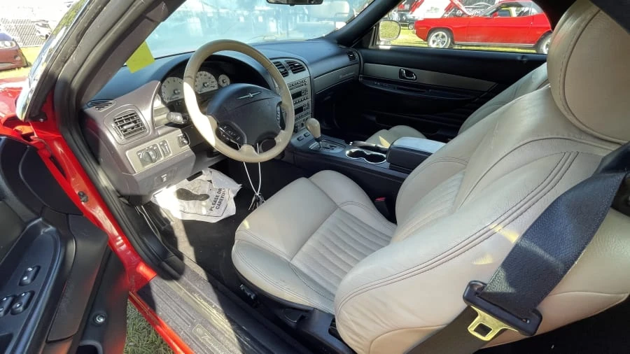 2004 Ford Thunderbird 11th Gen - Image 6 of 7