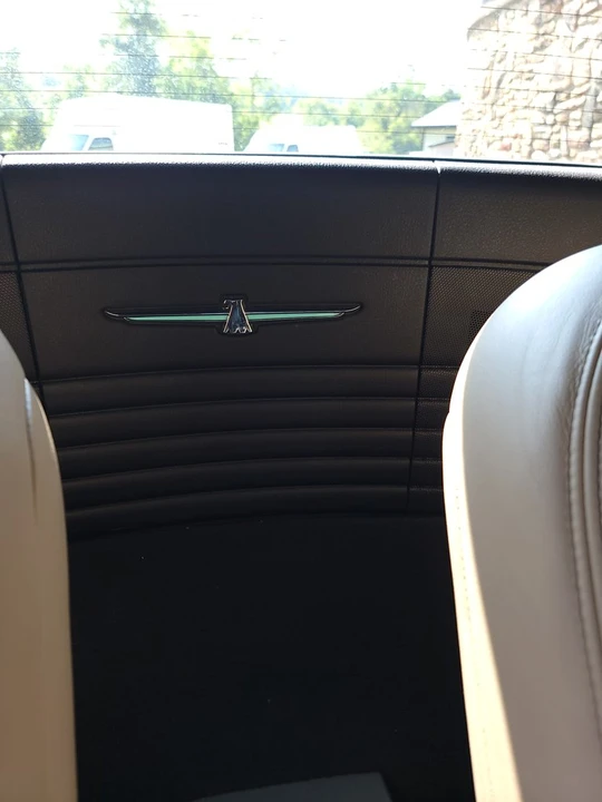2004 Ford Thunderbird 11th Gen - Image 15 of 23