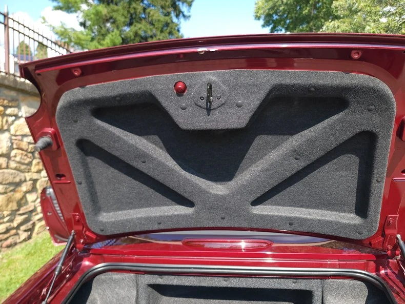2004 Ford Thunderbird 11th Gen - Image 18 of 23