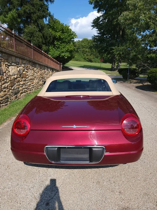 2004 Ford Thunderbird 11th Gen - Image 2 of 23