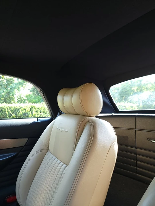 2004 Ford Thunderbird 11th Gen - Image 14 of 23