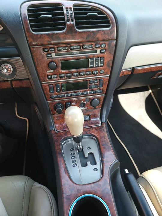 2004 Ford Thunderbird 11th Gen - Image 12 of 23