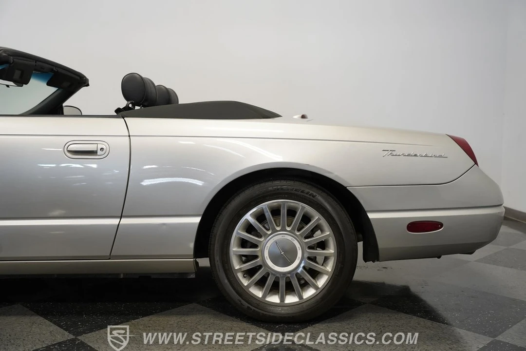 2004 Ford Thunderbird 11th Gen - Image 31 of 31