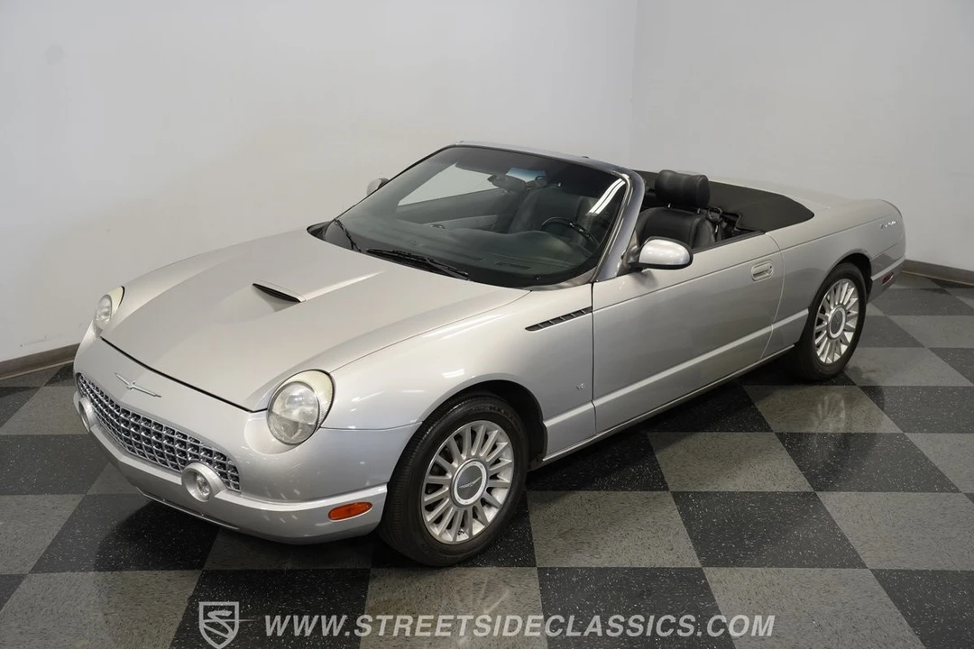 2004 Ford Thunderbird 11th Gen - Image 9 of 12