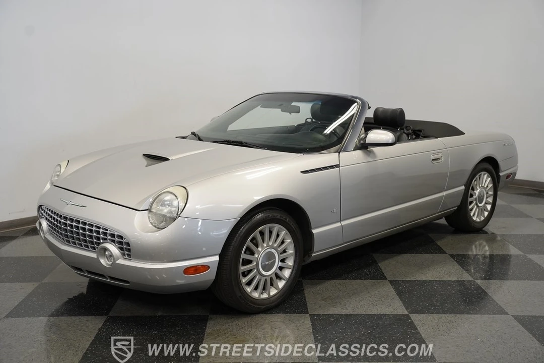 2004 Ford Thunderbird 11th Gen - Image 7 of 12