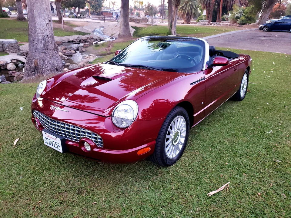 2004 Ford Thunderbird 11th Gen - Image 13 of 31