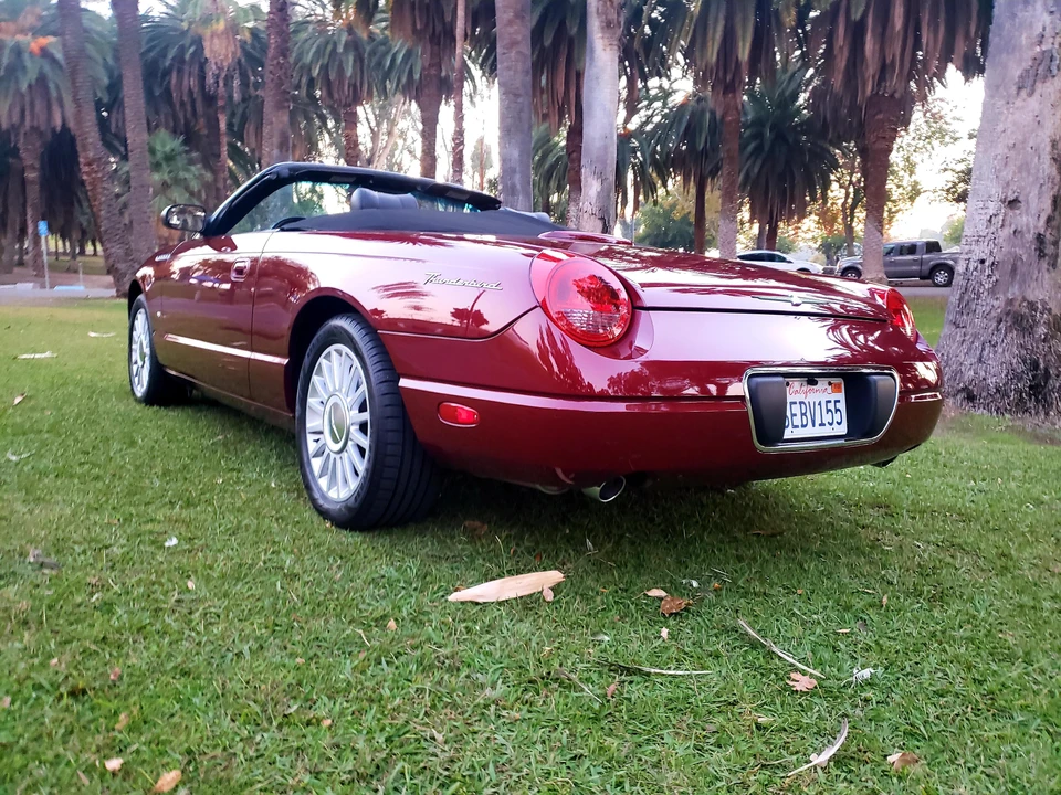 2004 Ford Thunderbird 11th Gen - Image 20 of 31