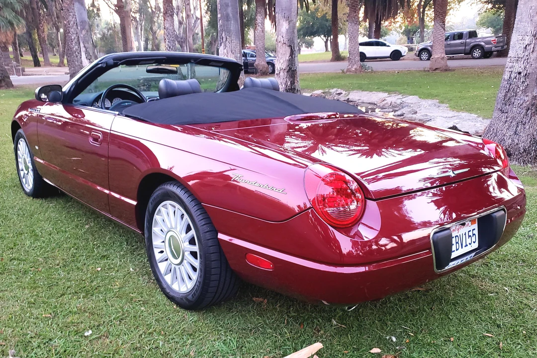 2004 Ford Thunderbird 11th Gen - Image 4 of 31