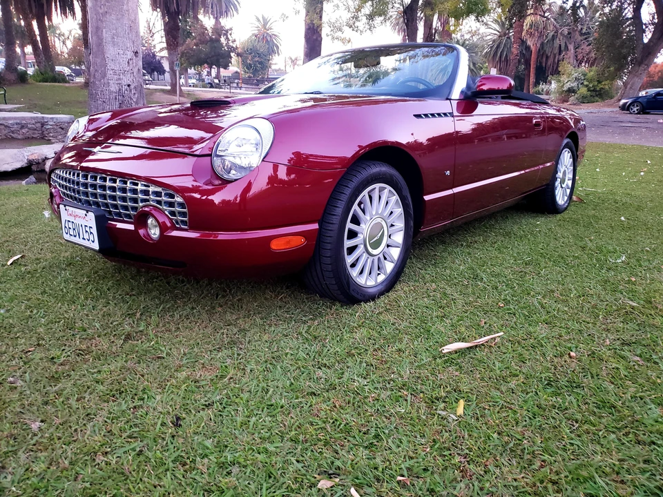 2004 Ford Thunderbird 11th Gen - Image 14 of 31