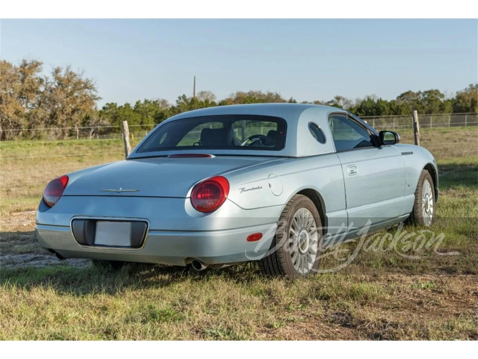 2004 Ford Thunderbird 11th Gen - Image 3 of 5