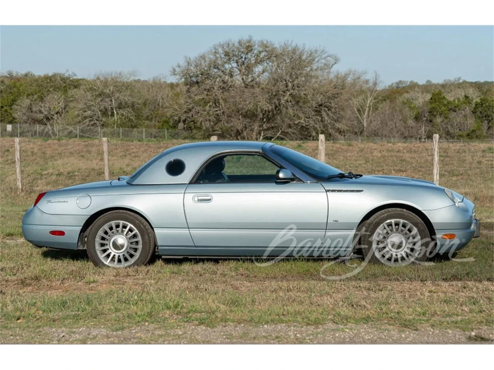 2004 Ford Thunderbird 11th Gen - Image 2 of 5