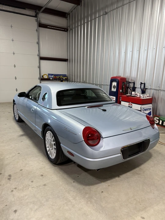 2004 Ford Thunderbird 11th Gen - Image 5 of 13