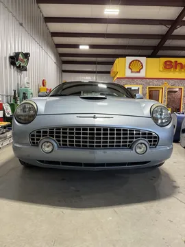 2004 Ford Thunderbird Deluxe