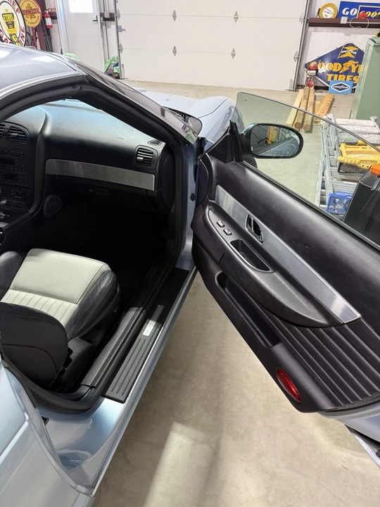 2004 Ford Thunderbird 11th Gen - Image 13 of 13