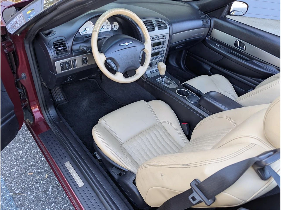 2004 Ford Thunderbird 11th Gen - Image 30 of 31
