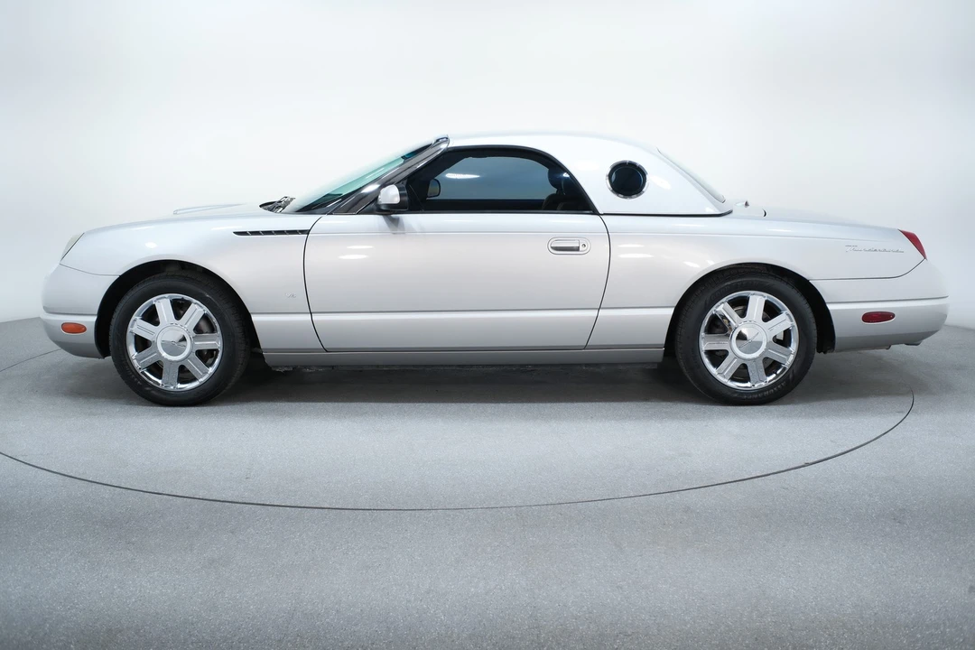 2004 Ford Thunderbird 11th Gen - Image 6 of 21