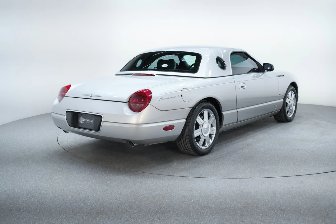 2004 Ford Thunderbird 11th Gen - Image 9 of 21