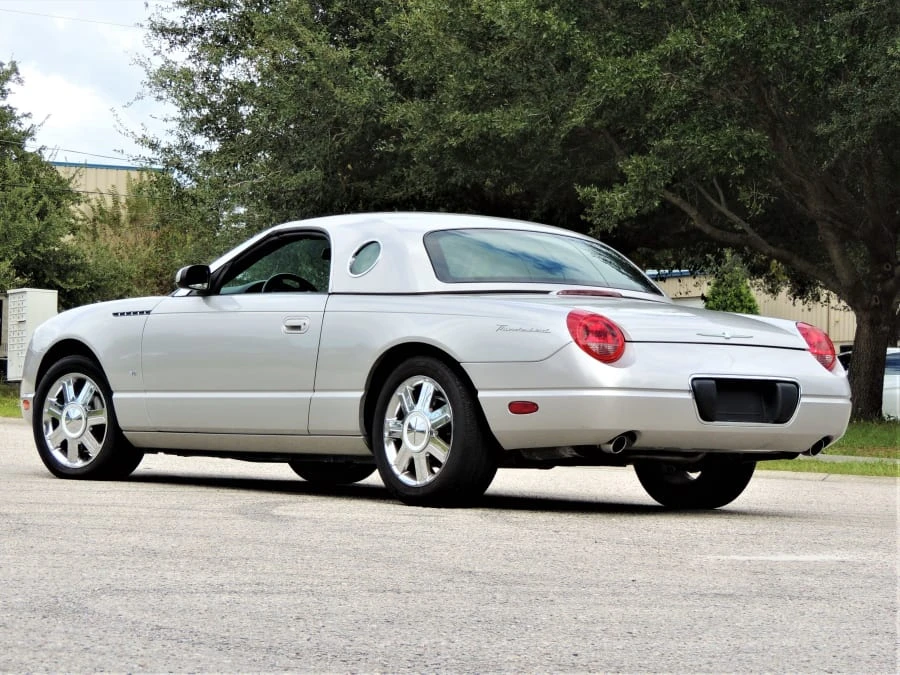 2004 Ford Thunderbird 11th Gen - Image 3 of 31