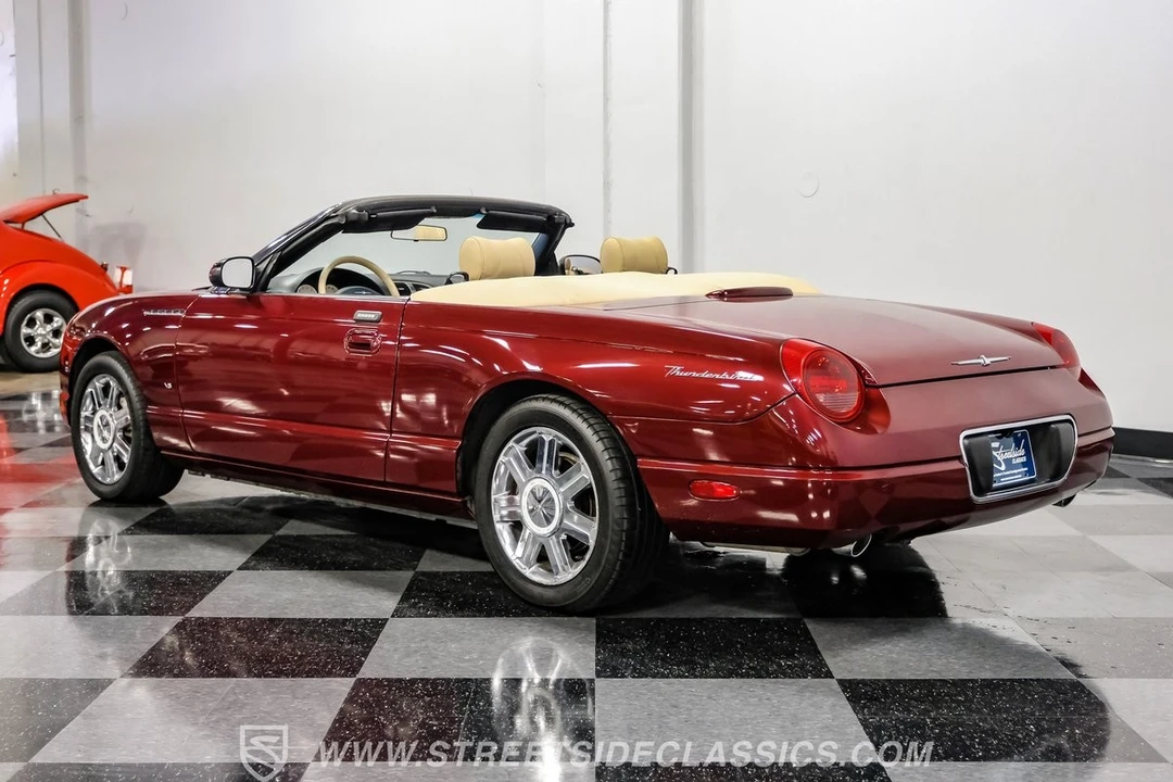 2004 Ford Thunderbird 11th Gen - Image 7 of 12